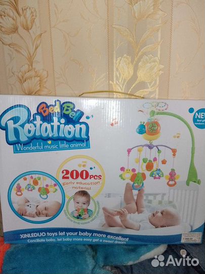 Музыкальный мобиль на кроватку