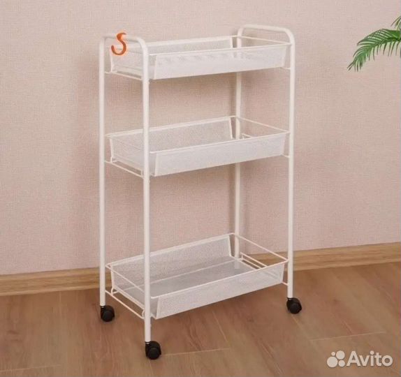 Этажерка на колесиках