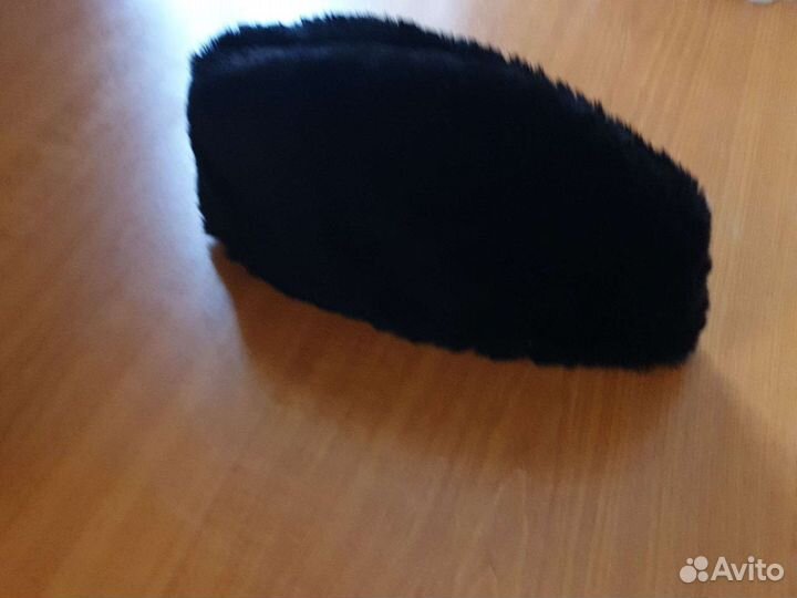 Шапка из натурального меха мужская пилотка