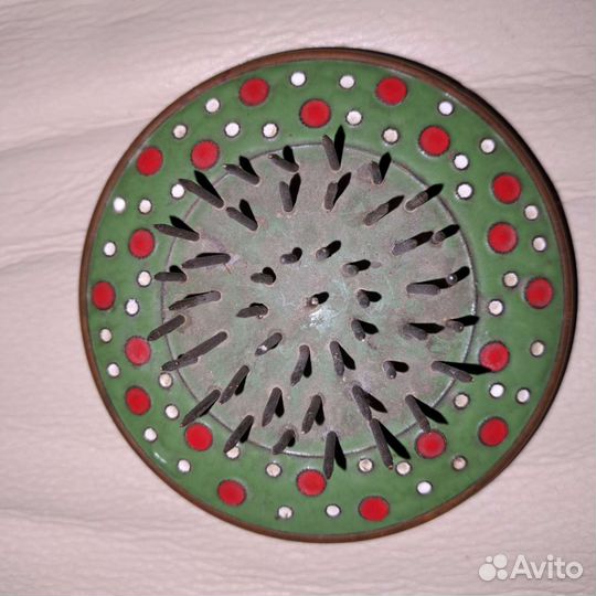 Антиквариат. Кэнзан - держатель для цветов. Медь