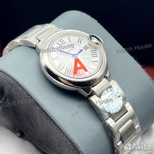Женские часы Cartier Ballon Blue de Cartier