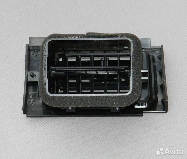 Дефлектор торпедо правый FAW Besturn X80