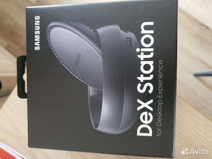 Док станция Samsung DeX Station