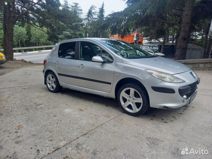 Peugeot 307 1.6 МТ, 2006, 369 000 км