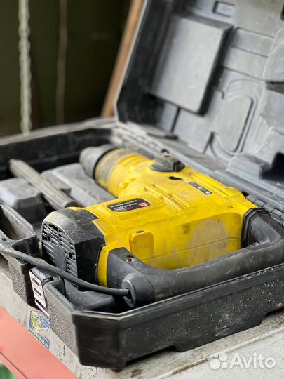 Перфоратор электро 25Дж