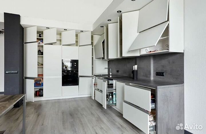 Кухонный гарнитур 