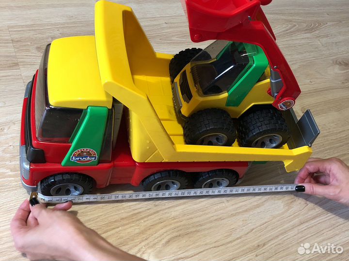 Самосвал и его друг :) (Bruder)