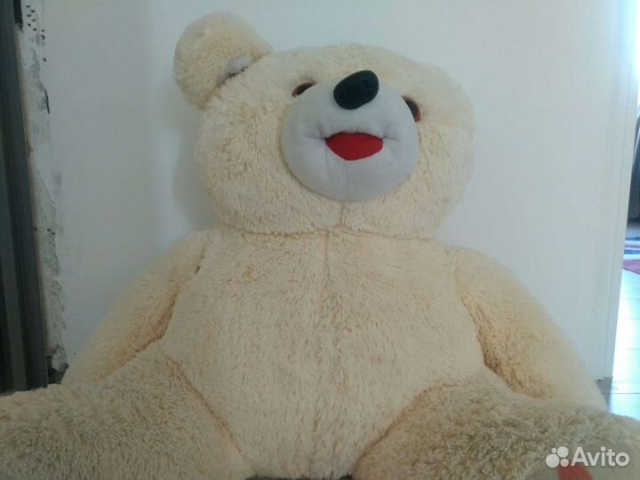 Плюшевый медведь