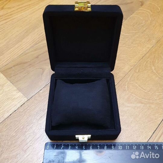 Коробка для браслета с подушкой из замши