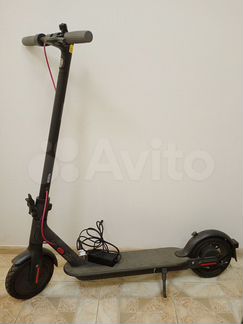 Самокат Mi Electric Scooter M365