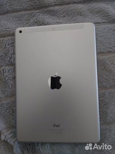 Apple iPad Air планшет