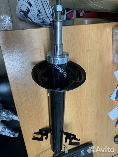 Амортизатор передний на / для Фиат