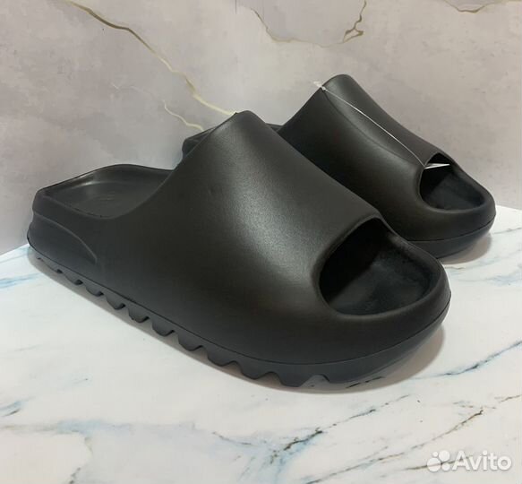 Шлепанцы сланцы тапки Adidas Yeezy Slide 36-45