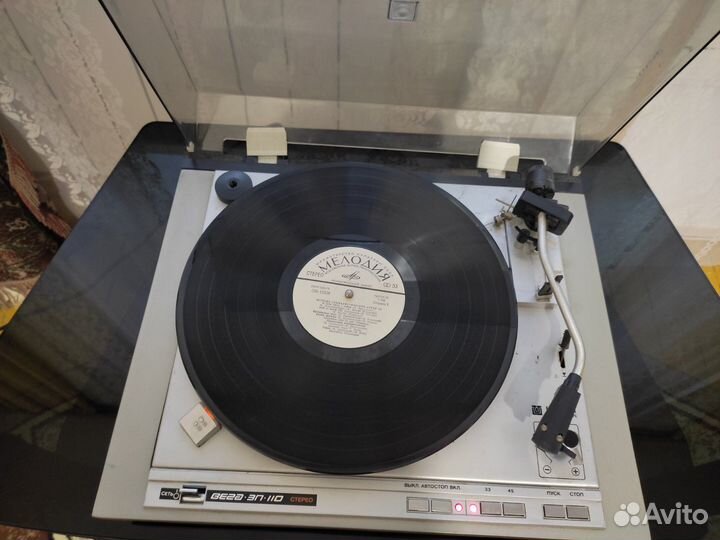 Проигрыватель винила Вега-еп-110