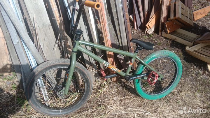 Bmx mongoose