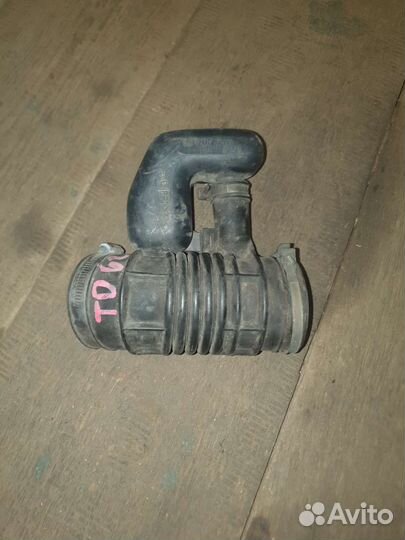 Гофра воздушного фильтра Suzuki Escudo 1996