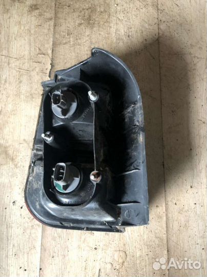 Фонарь задний левый mitsubishi space wagon 2 0.0 nn