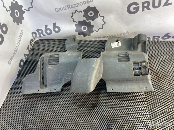 Кожух нижний панели приборов scania P114