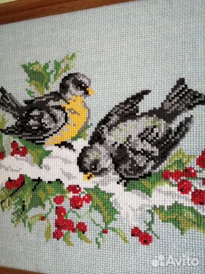 Картина вышитая