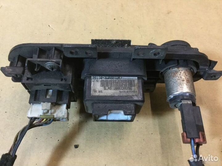 Кнопка Nissan Qashqai J10 2006-2014