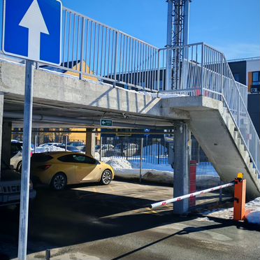 Машиноместо, 14 м²