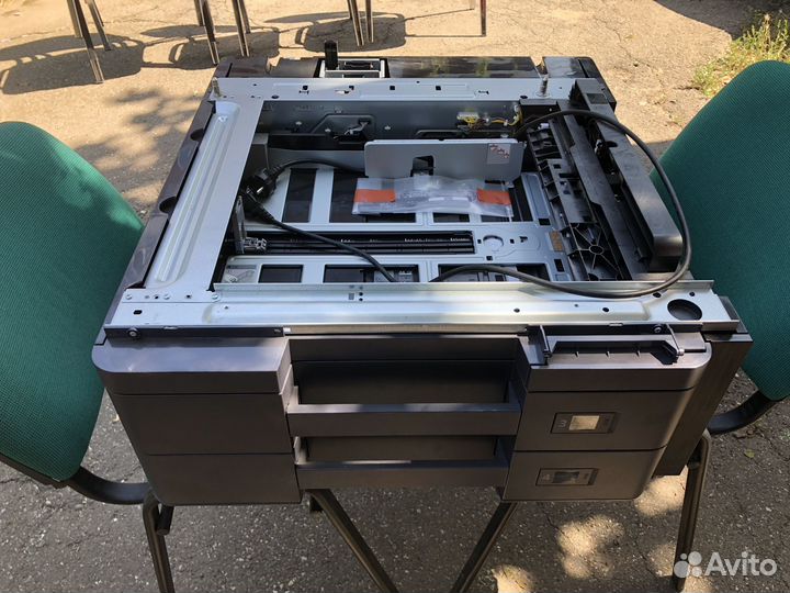 Дополнительный лоток подачи бумаги Kyocera PF-7100