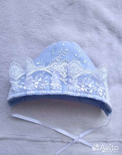 Конверт на выписку с шапочкой