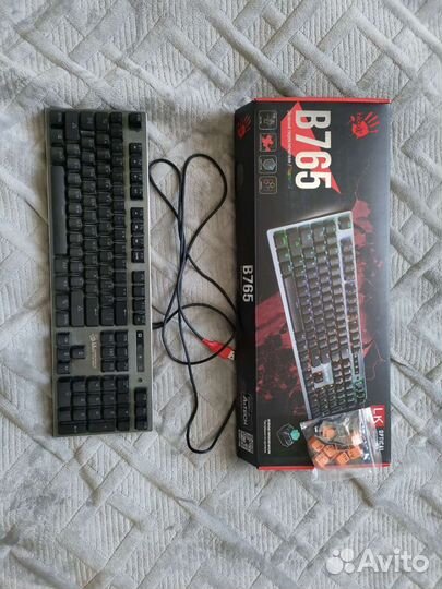 Игровая клавиатура bloody b765