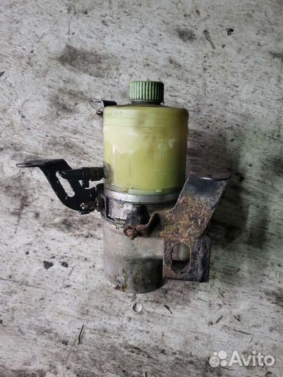 Электрогидроусилитель руля Skoda Fabia 1 TRW