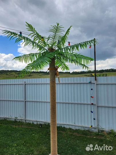 Искусственные листья пальмы