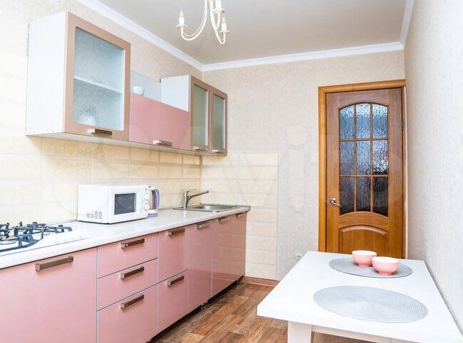 1-к. квартира, 38 м², 8/10 эт.