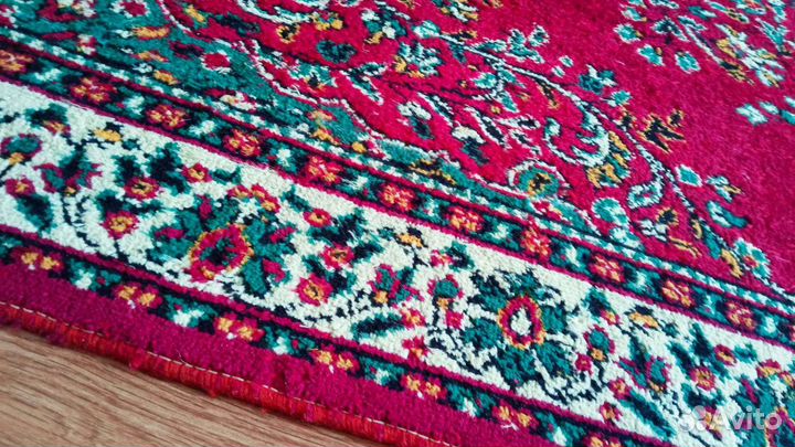 Ковер шерстяной