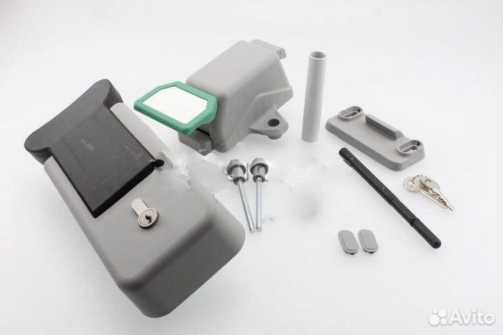 Ручка-замок для дверного блока холодильной камеры