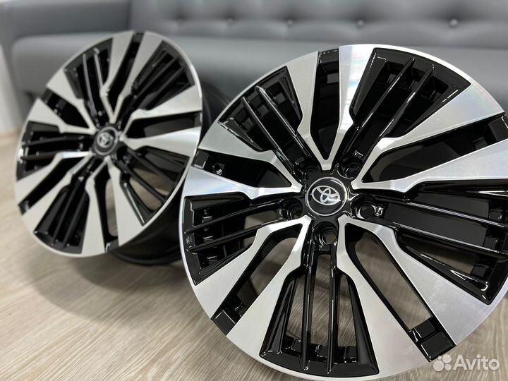 Реплика Alfard R18 5-114.3 для Toyota RAV4