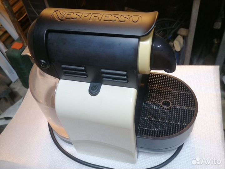 Кофемашина капсульная delonghi nespresso