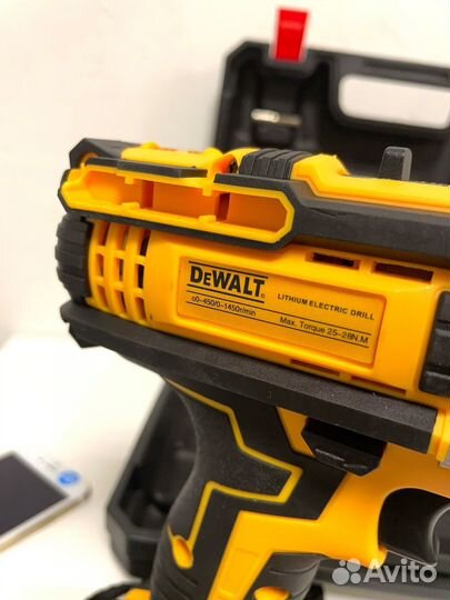 Дрель шуруповерт dewalt