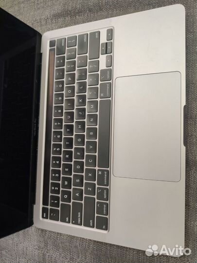 Apple macbook pro 13 2020