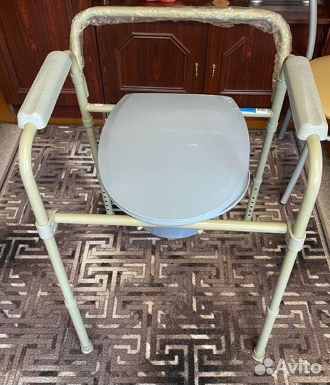 Стул туалет для инвалидов