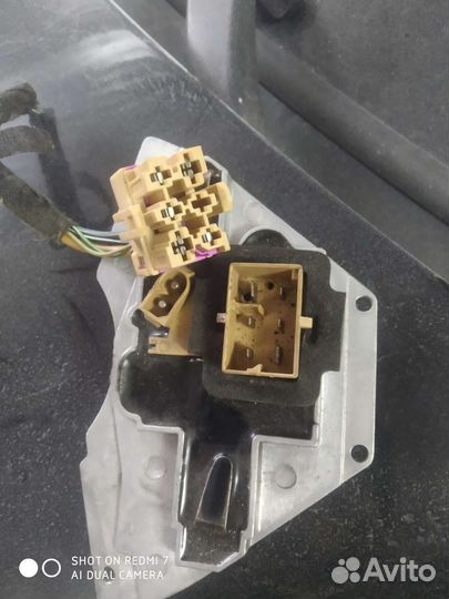 Резистор отопителя Volkswagen Passat B5