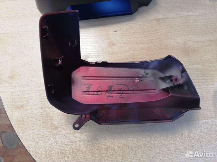 Обтекатель передний боковой нижний smart-3