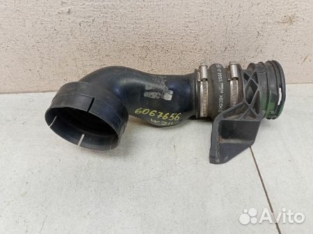 Патрубок интеркулера A2710901437