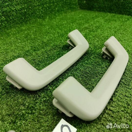 Ручка потолочная Ford Focus 2 2007 1386023