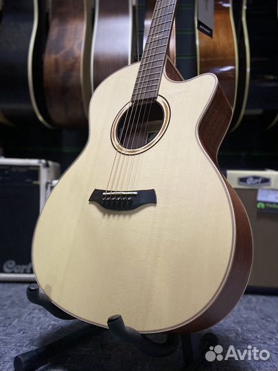 Baton Rouge AR61S/ACE гитара с подключением новая