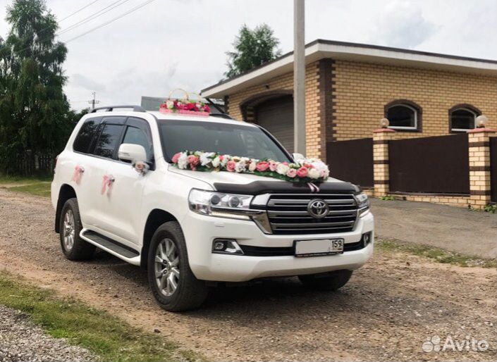 Свадебный комплект на машину