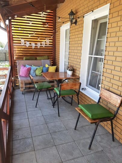 Дом 63 м² на участке 8 сот.