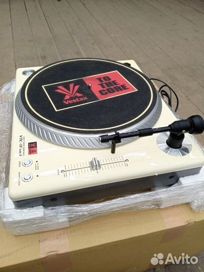 Vestax VTC-1T MK2 виниловый проигрыватель
