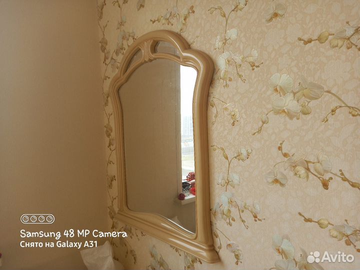 Туалетный столик с зеркалом бу