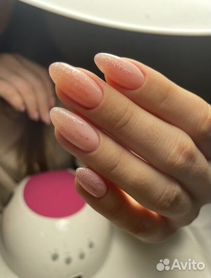 Маникюр и педикюр