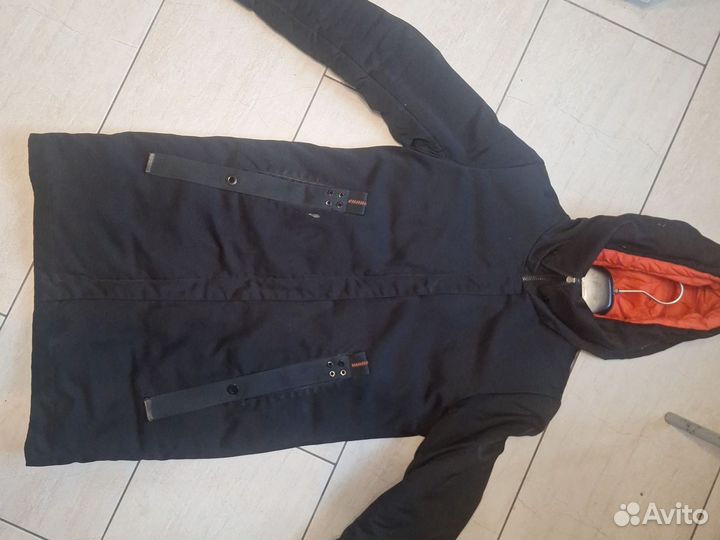 Пуховик женский