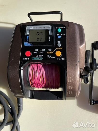 Электрическая мультипликаторная катушка daiwa